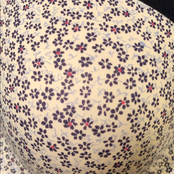 BARELY THERE 36D White Bra Blue/Red Floral Pattern - Picture 3 of 6